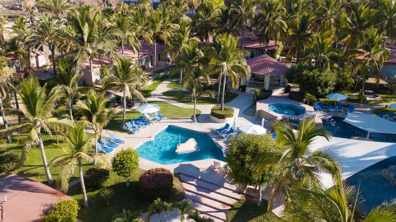 Buena Vista Oceanfront & Hot Springs Resort Буэнависта Экстерьер фото